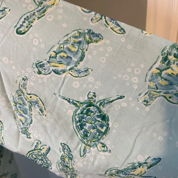 🔥NWT🔥Mahogany Turtle Short Robe - Medium - Picture 4 of 7